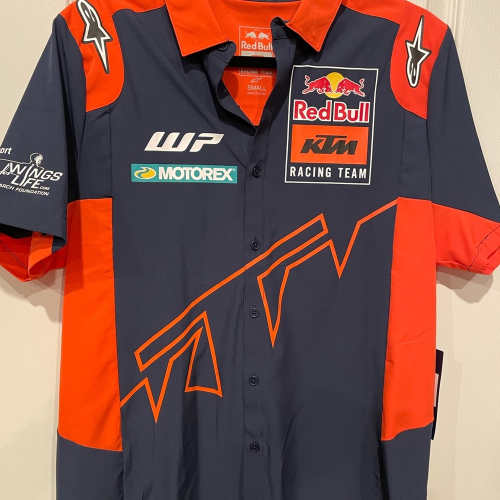 RedBull KTM crew shirt. New, never worn, smoke free, pet free home.